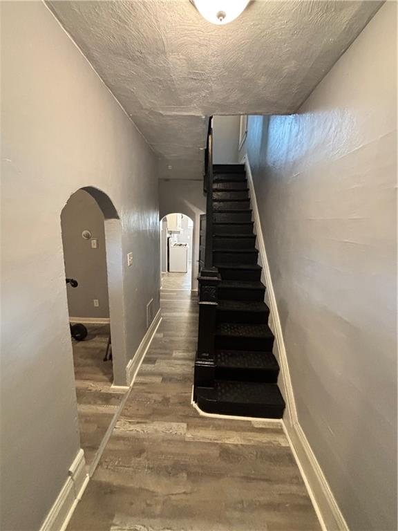 247 Rochelle Street Pittsburgh, PA 15210 - Photo 2 of 25