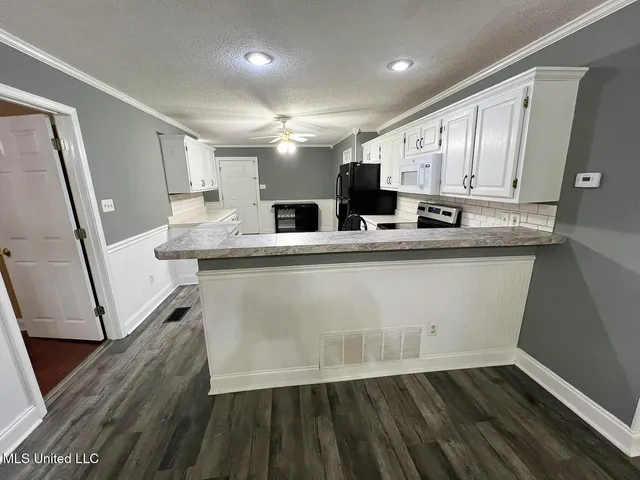 $294,900 | 502 Thunderbird Drive North, Hernando, MS 38632