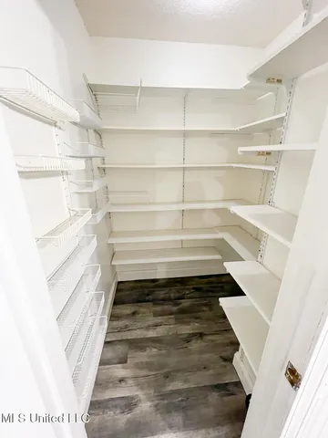 $294,900 | 502 Thunderbird Drive North, Hernando, MS 38632