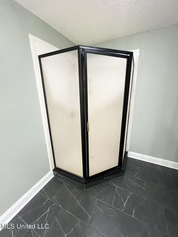 $294,900 | 502 Thunderbird Drive North, Hernando, MS 38632