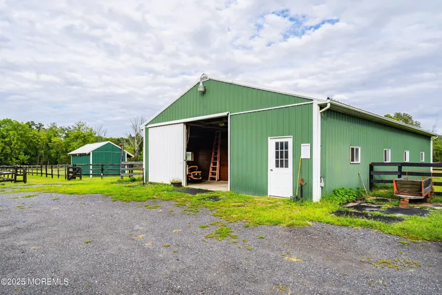 $899,900 | 86 Bunting Bridge Road, Cookstown, NJ 08511