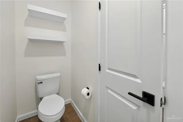 a view of bathroom with bathtub