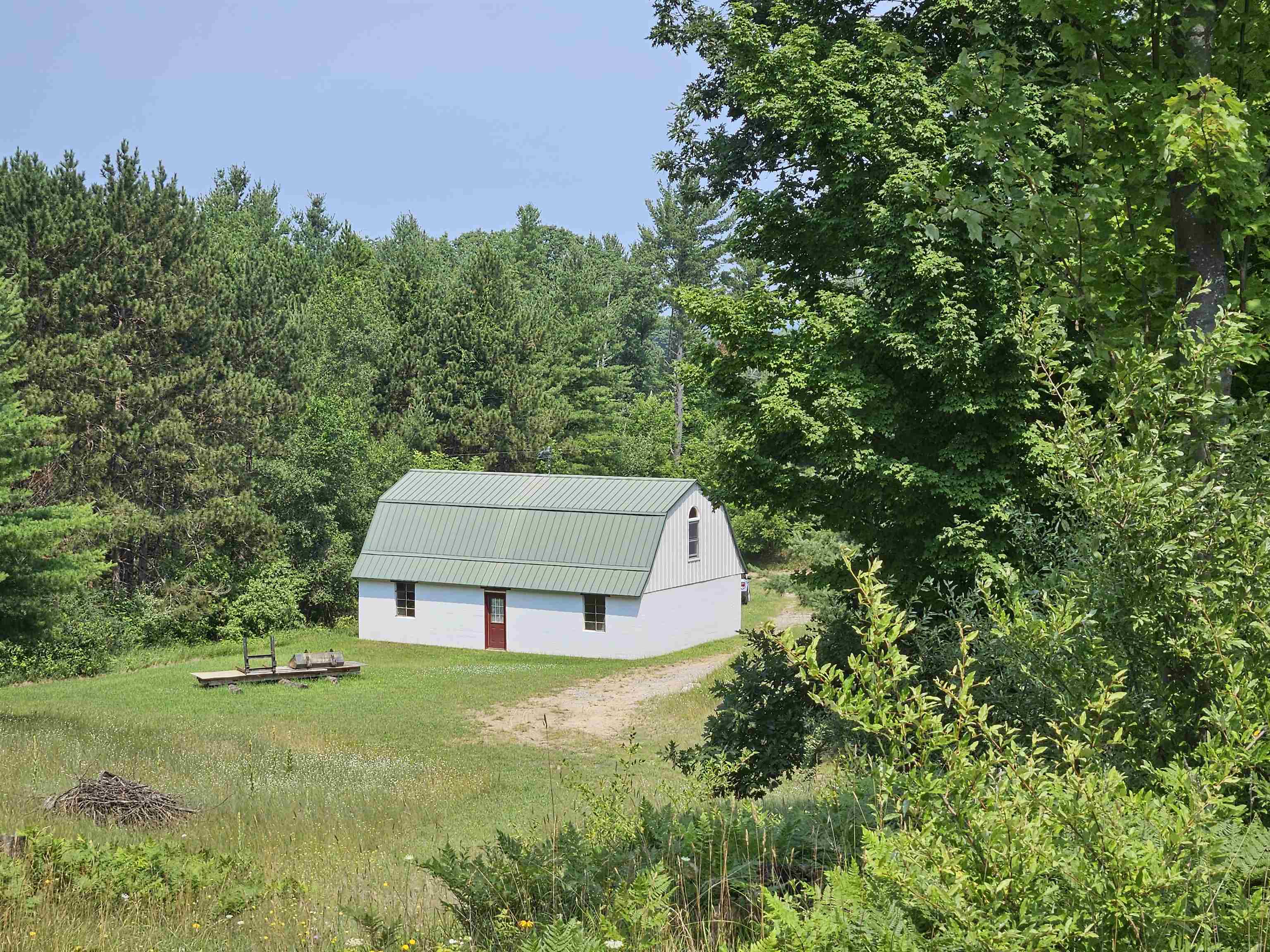 11268 Watson Road Williamsburg, MI 49690 - Photo 8 of 57