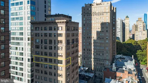 $1,295,000 | 250 South 17th Street, Unit 1100, Philadelphia, PA 19103