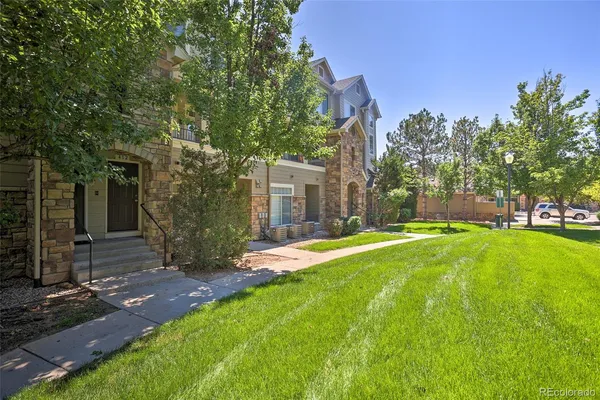 $2,300 | 1535 South Florence Way, Unit 414, Aurora, CO 80247