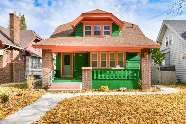 $249,900 | 2956 North 39th Street, Milwaukee, WI 53210