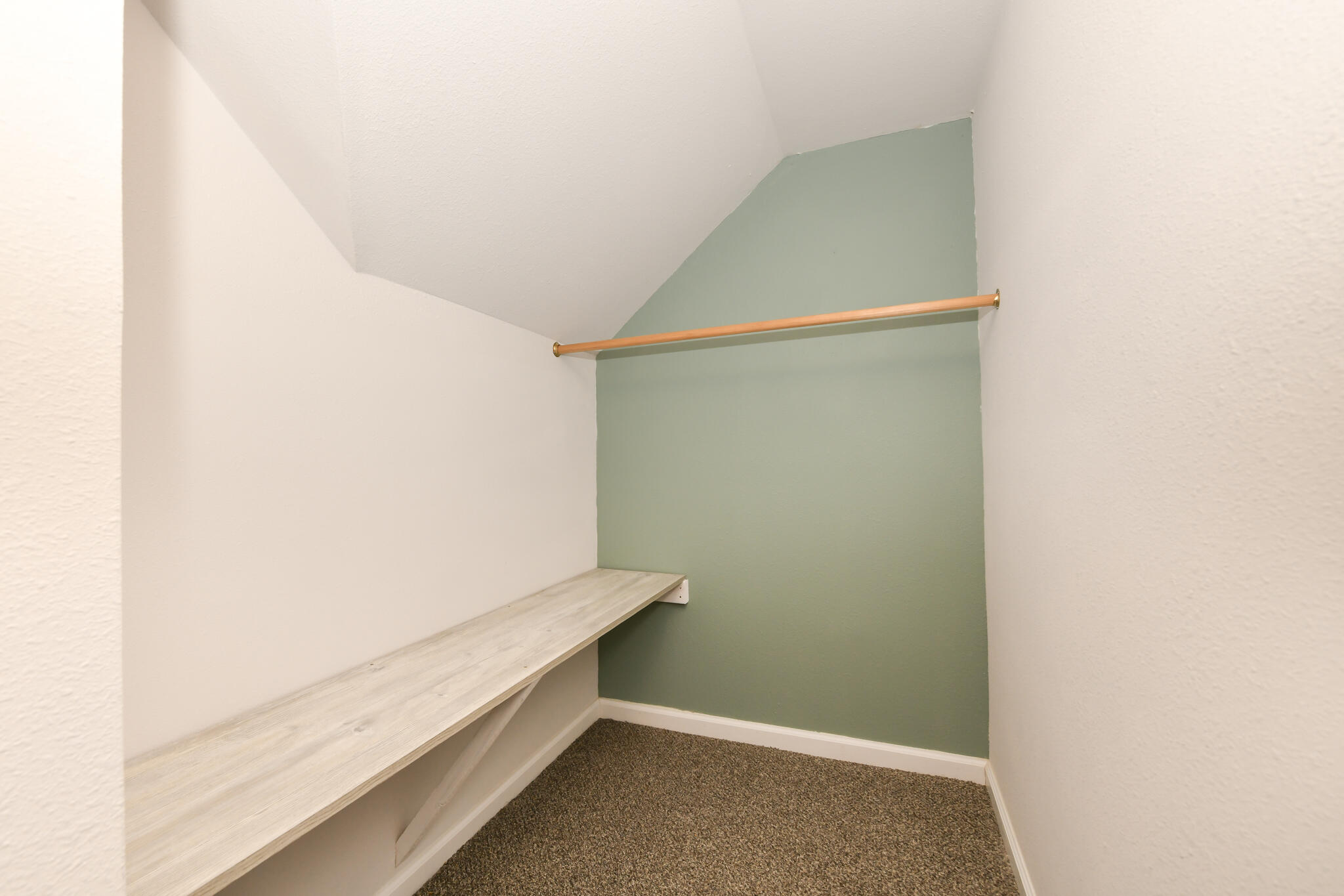 2956 North 39th Street Milwaukee, WI 53210 - Photo 19 of 30 Closet