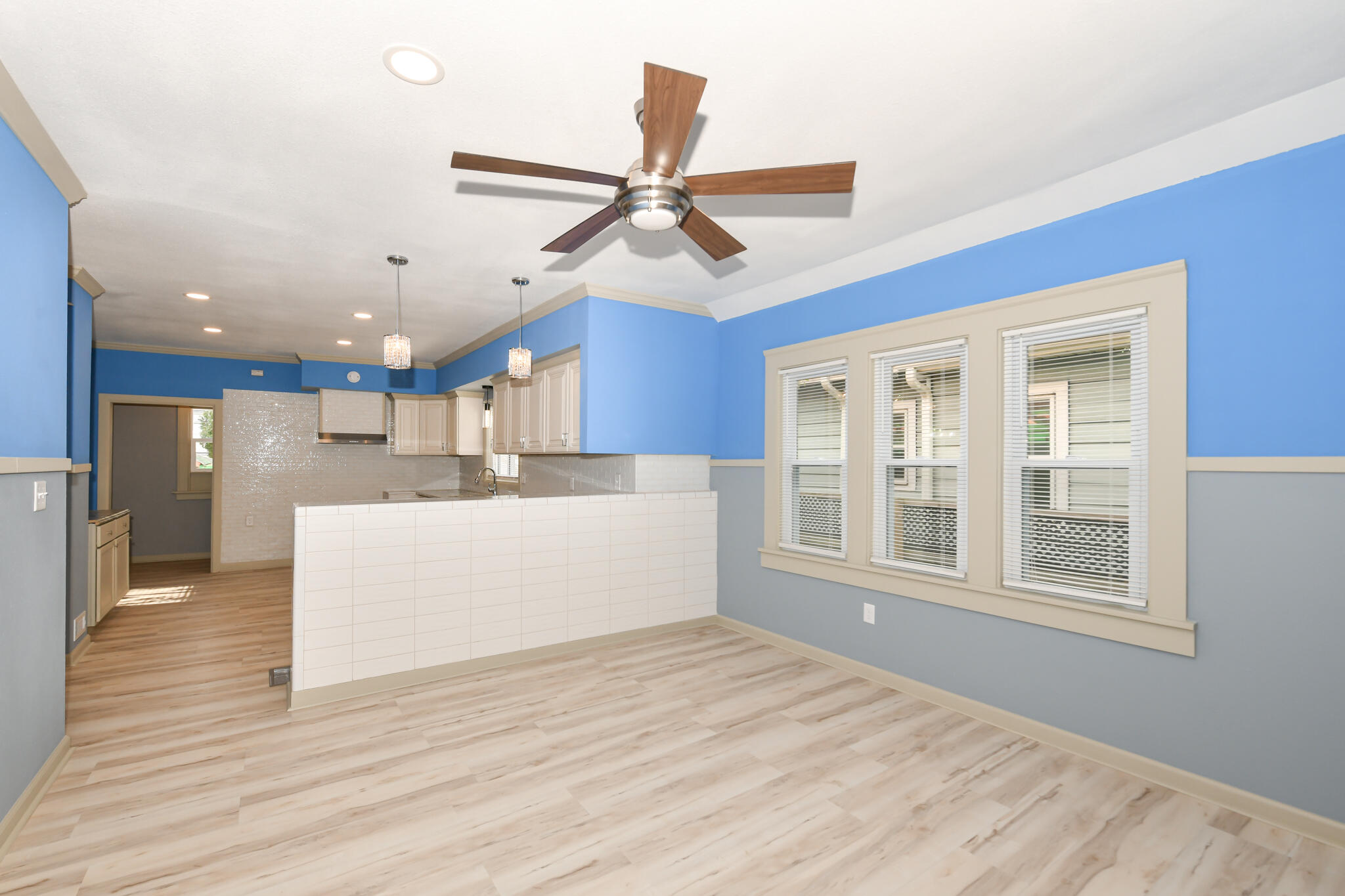 2956 North 39th Street Milwaukee, WI 53210 - Photo 7 of 30 Dining Room