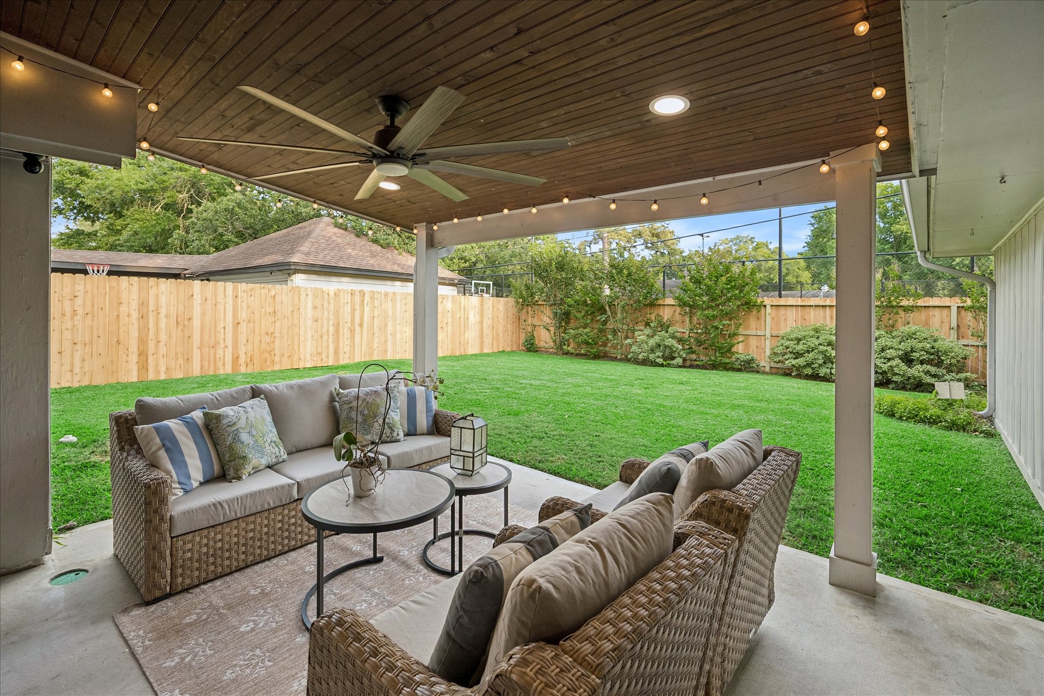 13931 Taylorcrest Road Houston, TX 77079 - Photo 39 of 50