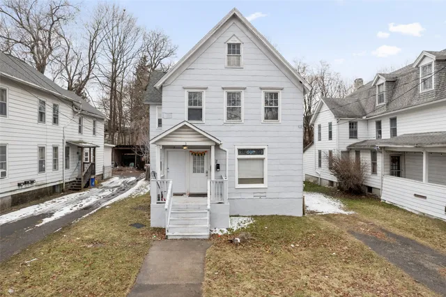 $2,250 | 5 Arthur Street, Unit 1, Binghamton, NY 13905