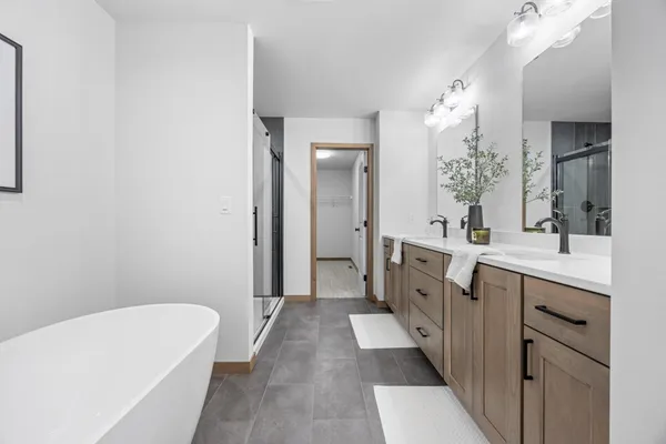 $649,900 | 8414 61st Street South, Horace, ND 58047