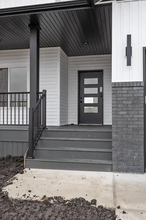 $649,900 | 8414 61st Street South, Horace, ND 58047