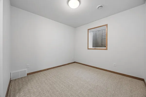 $649,900 | 8414 61st Street South, Horace, ND 58047