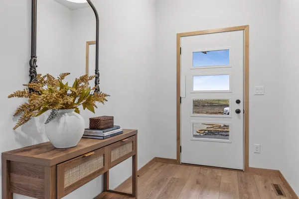 $649,900 | 8414 61st Street South, Horace, ND 58047