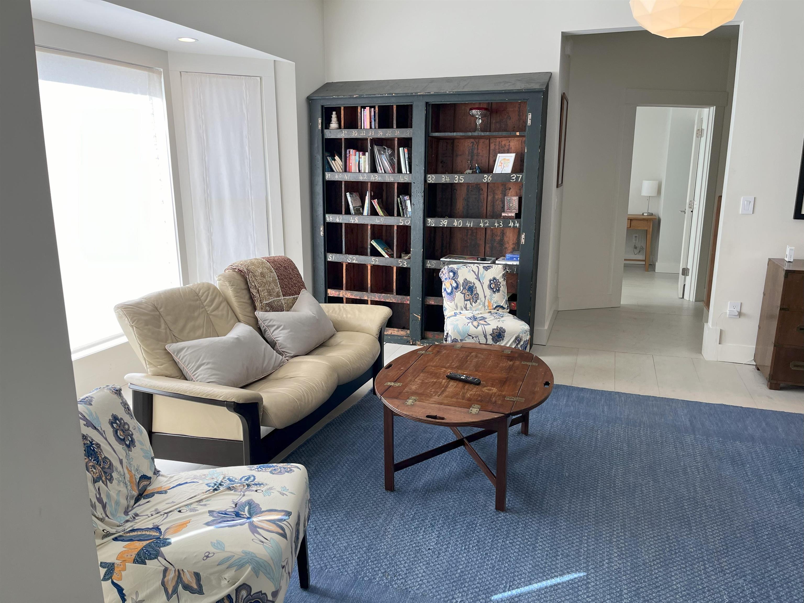 17 Lake Street, Unit 1 Meredith, NH 03253 - Photo 5 of 41