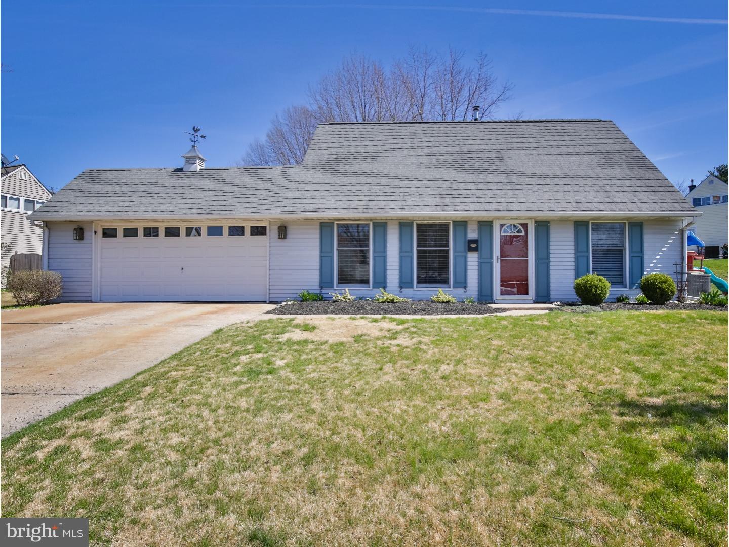 28 Horn Road Levittown, PA 19056 - Photo 2 of 25 Gallery Image 2