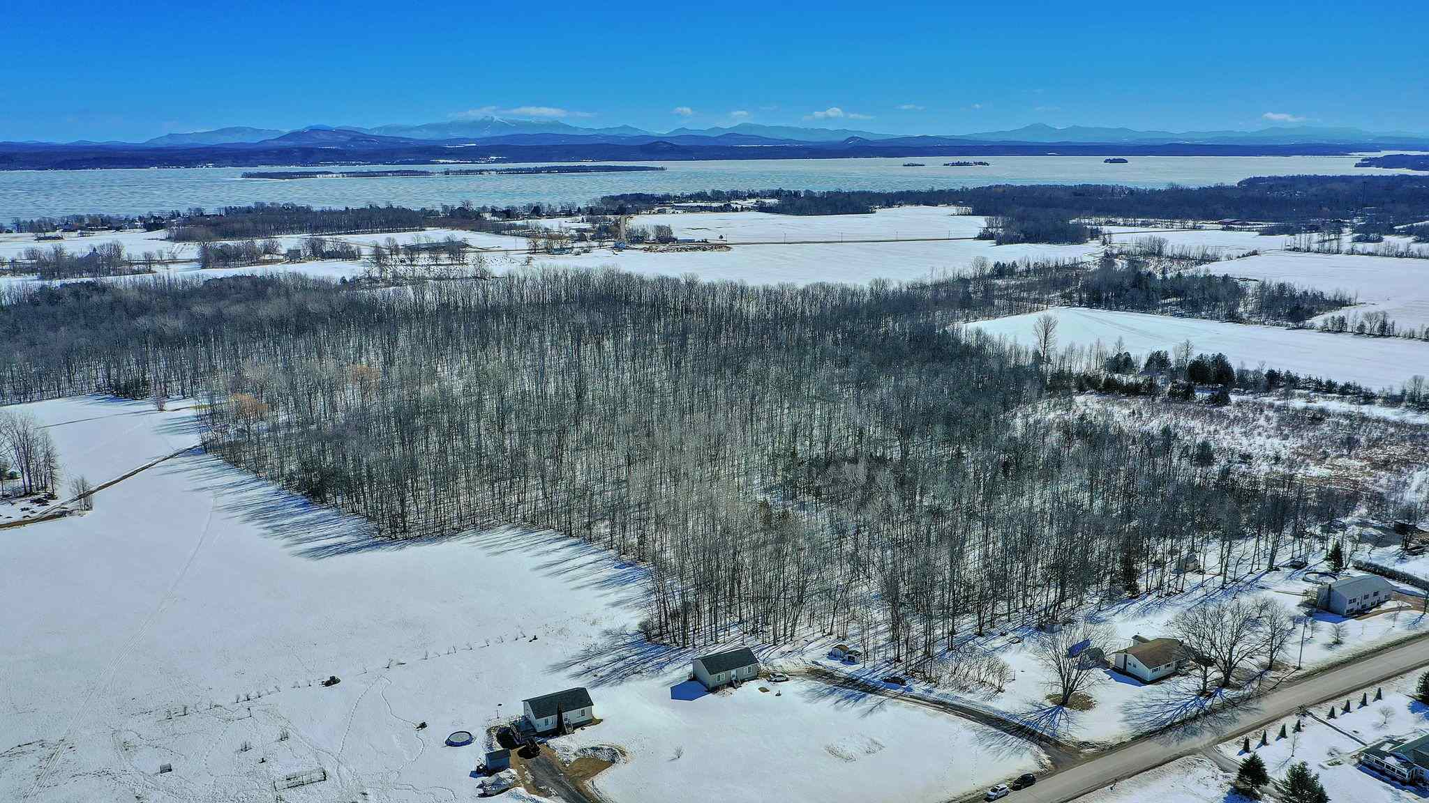 66 Reynolds Road Grand Isle, VT 05458 - Photo 4 of 22 Gallery Image 4