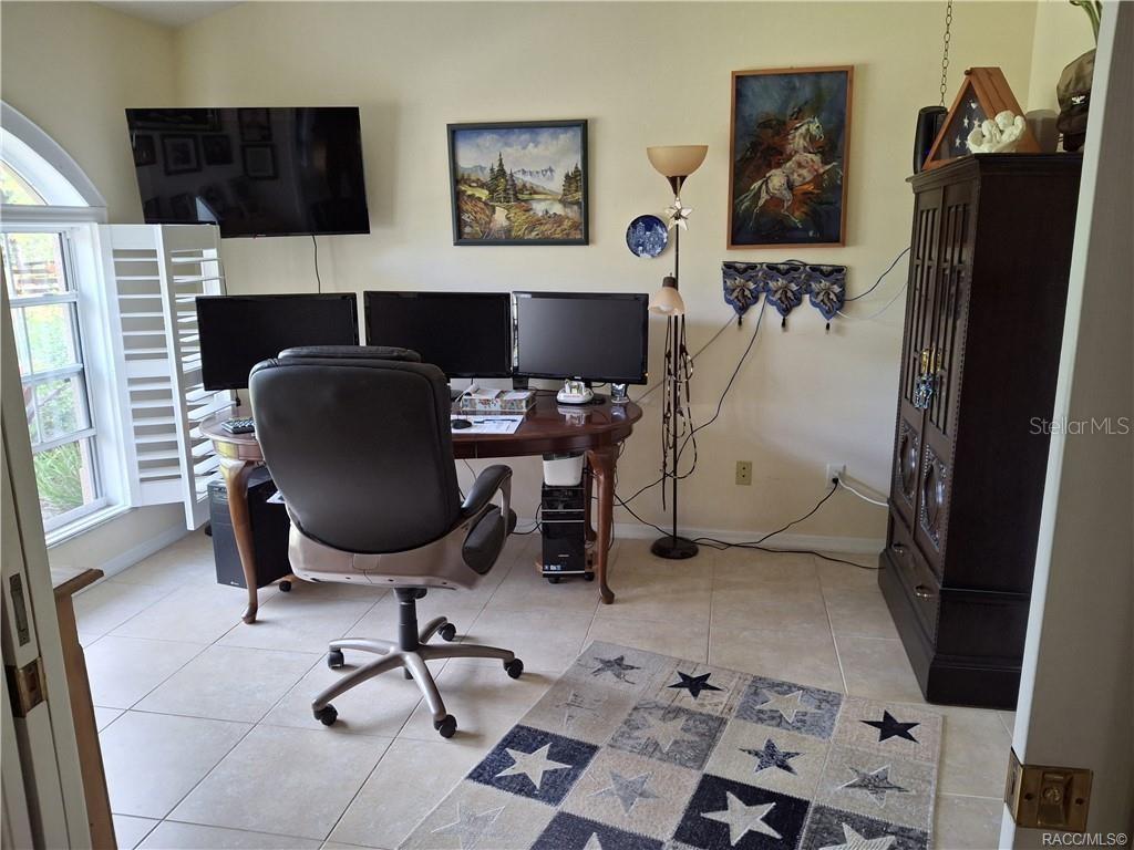 4295 North Bridge Road Beverly Hills, FL 34465 - Photo 12 of 79