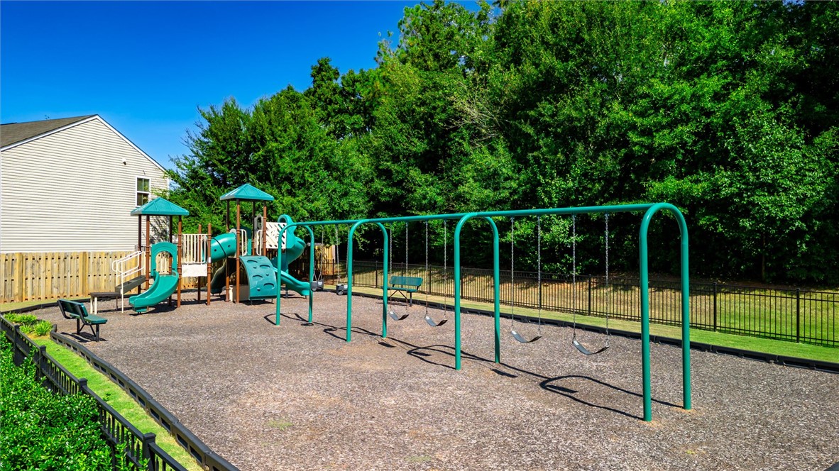 169 Queens Mill Court Pendleton, SC 29670 - Photo 18 of 20 Community Playground