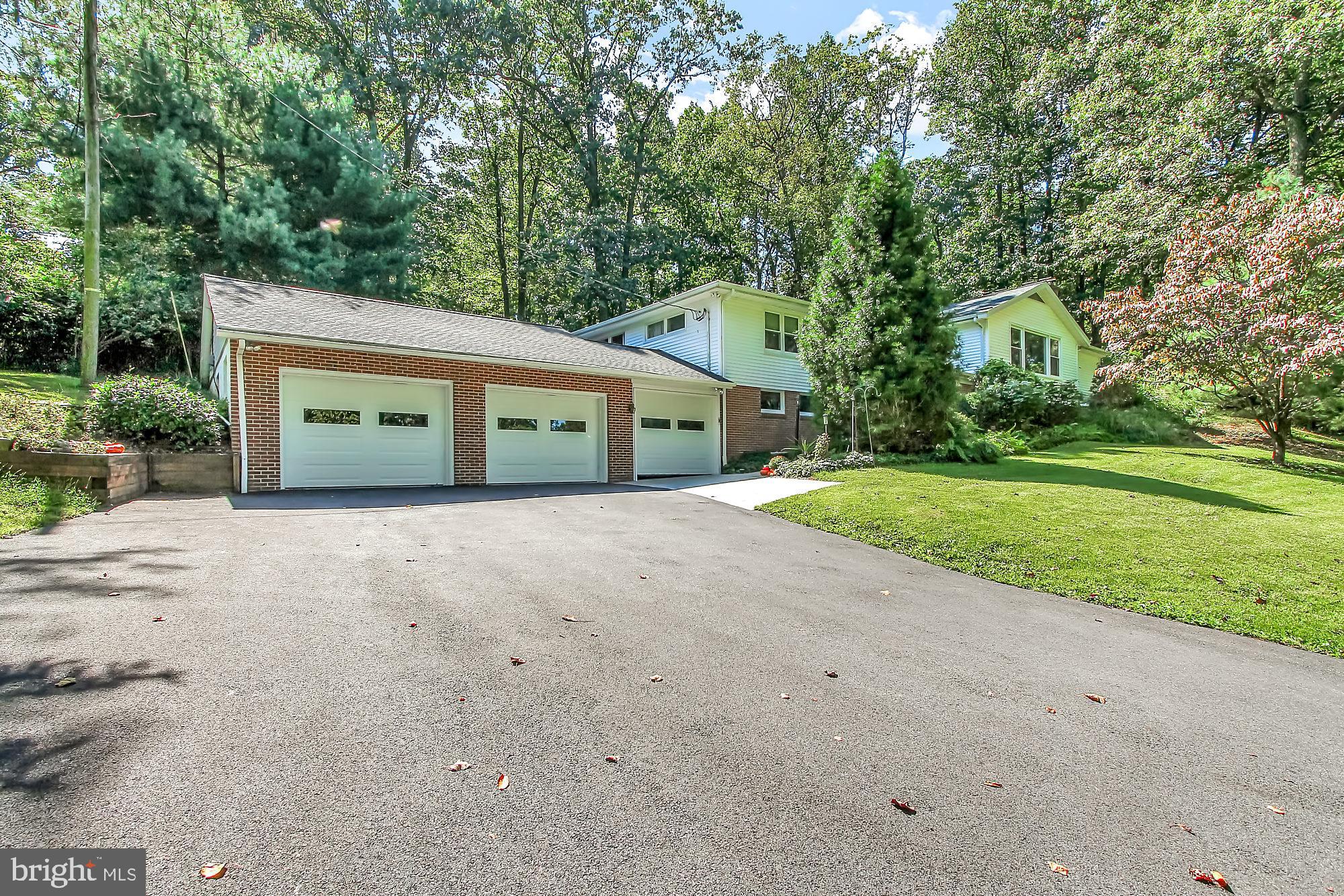 261 Candy Road Mohnton, PA 19540 - Photo 1 of 33