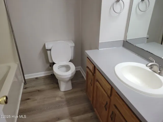 $1,250 | 106 West Victoria Court, Unit D, Greenville, NC 27834