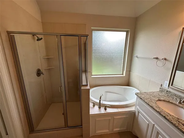 $2,800 | 8825 Abbington Place, McKinney, TX 75072