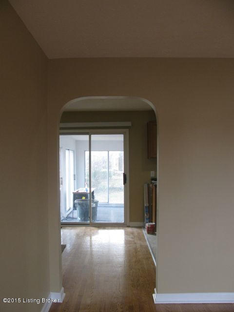 2302 Farnsley Road Louisville, KY 40216 - Photo 10 of 15 IMG_6872