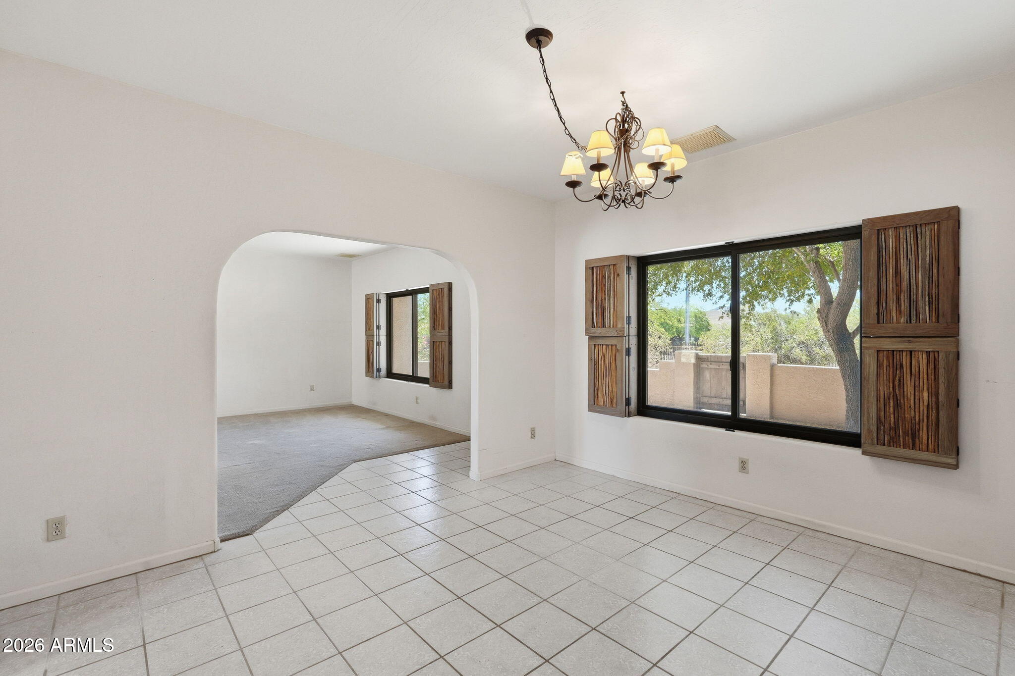 2630 West Irvine Road Phoenix, AZ 85086 - Photo 16 of 37 Breakfast Nook