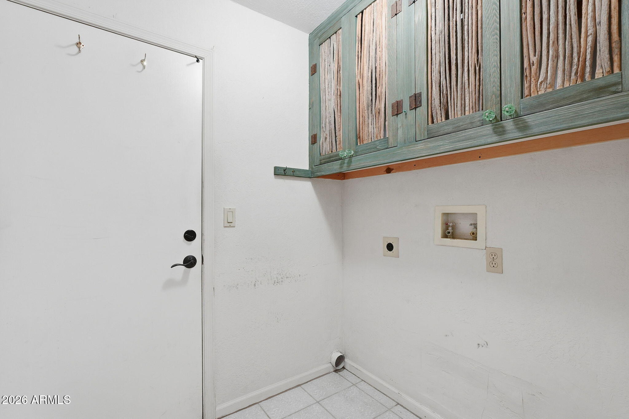 2630 West Irvine Road Phoenix, AZ 85086 - Photo 28 of 37 Laundry