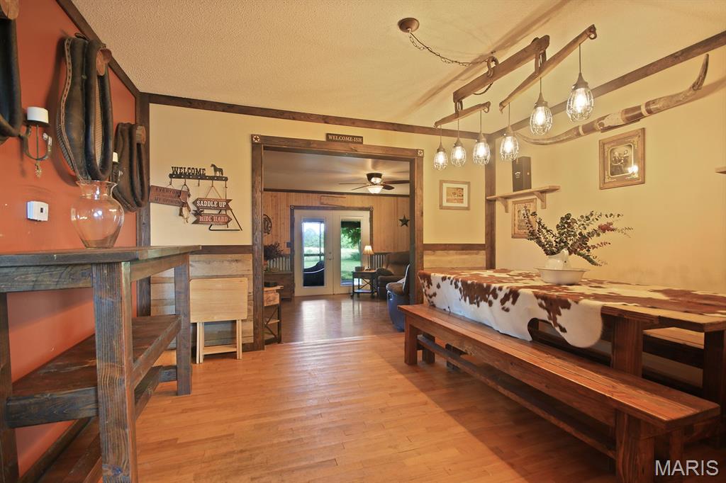 31337 Hudson Road Lebanon, MO 65536 - Photo 13 of 85