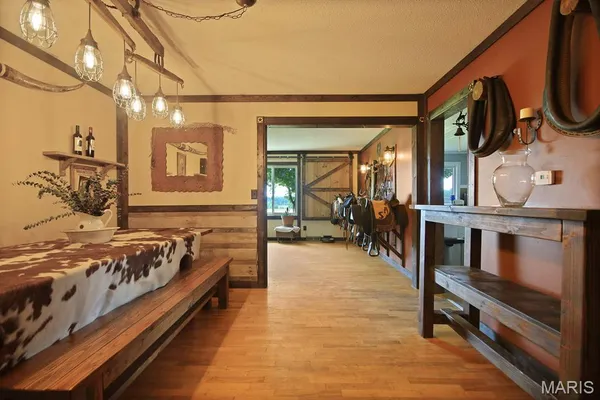 $489,999 | 31337 Hudson Road, Lebanon, MO 65536