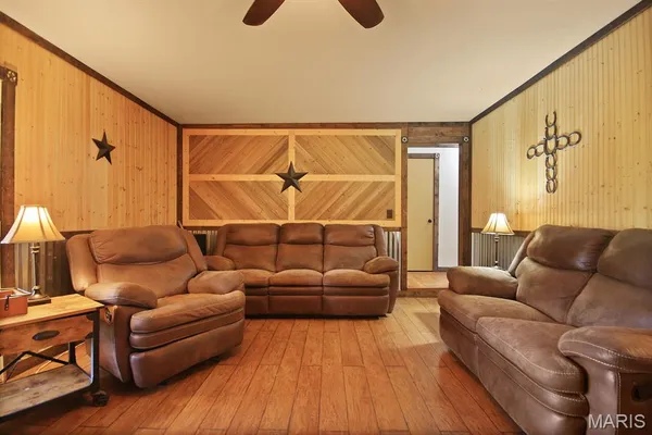 $489,999 | 31337 Hudson Road, Lebanon, MO 65536