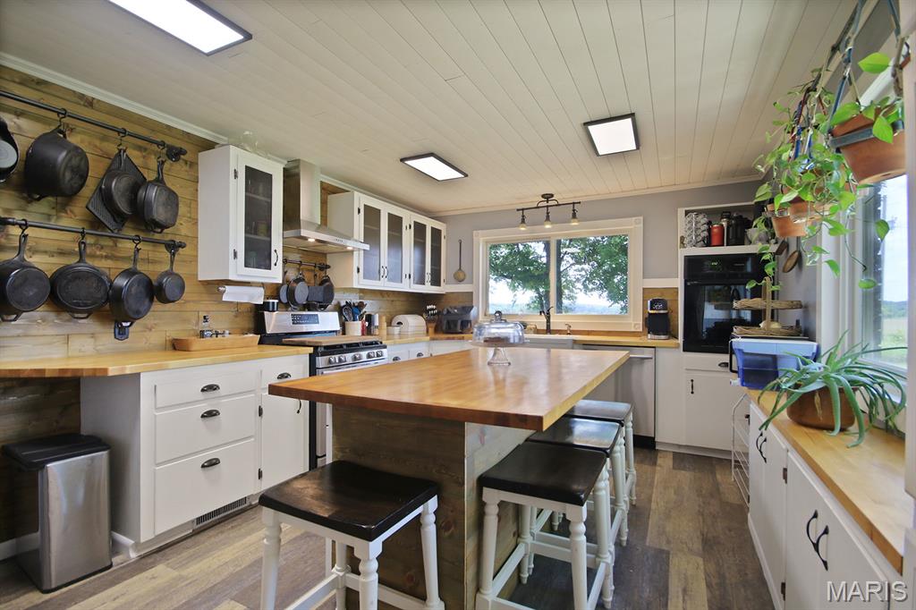 31337 Hudson Road Lebanon, MO 65536 - Photo 22 of 85