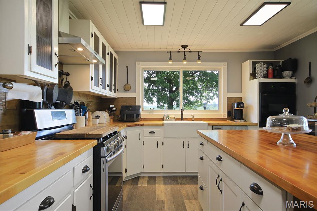 31337 Hudson Road Lebanon, MO 65536 - Photo 23 of 85