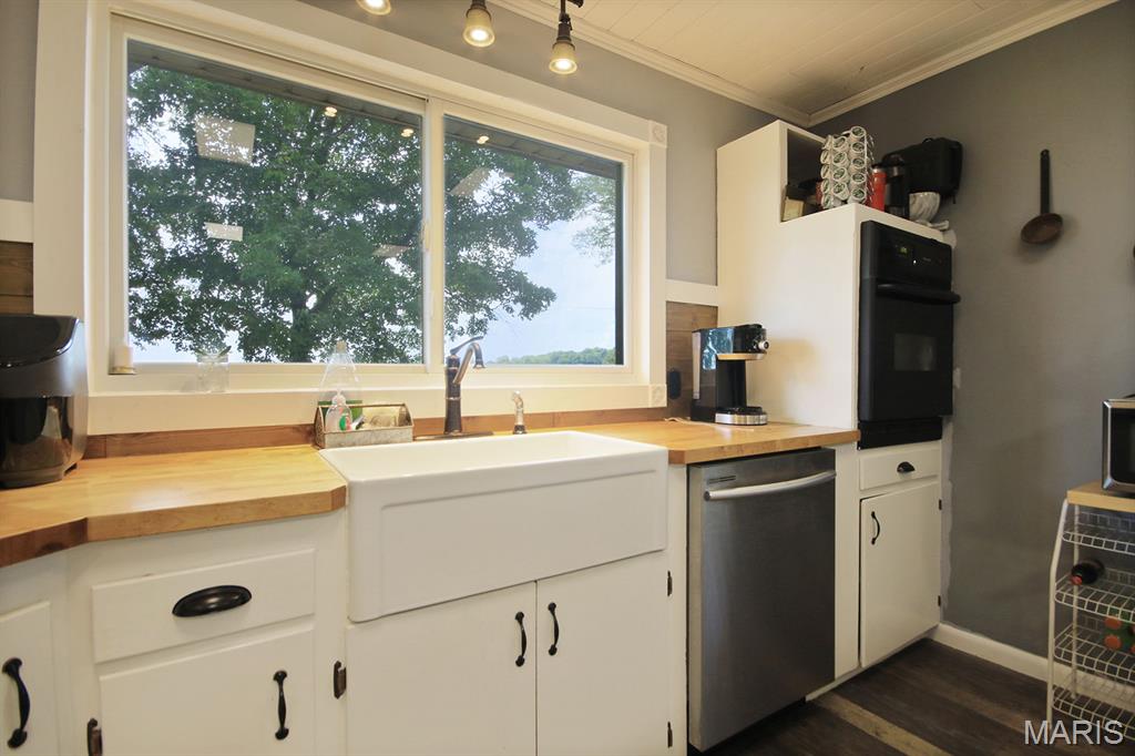 31337 Hudson Road Lebanon, MO 65536 - Photo 27 of 85