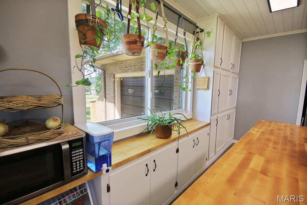 31337 Hudson Road Lebanon, MO 65536 - Photo 30 of 85