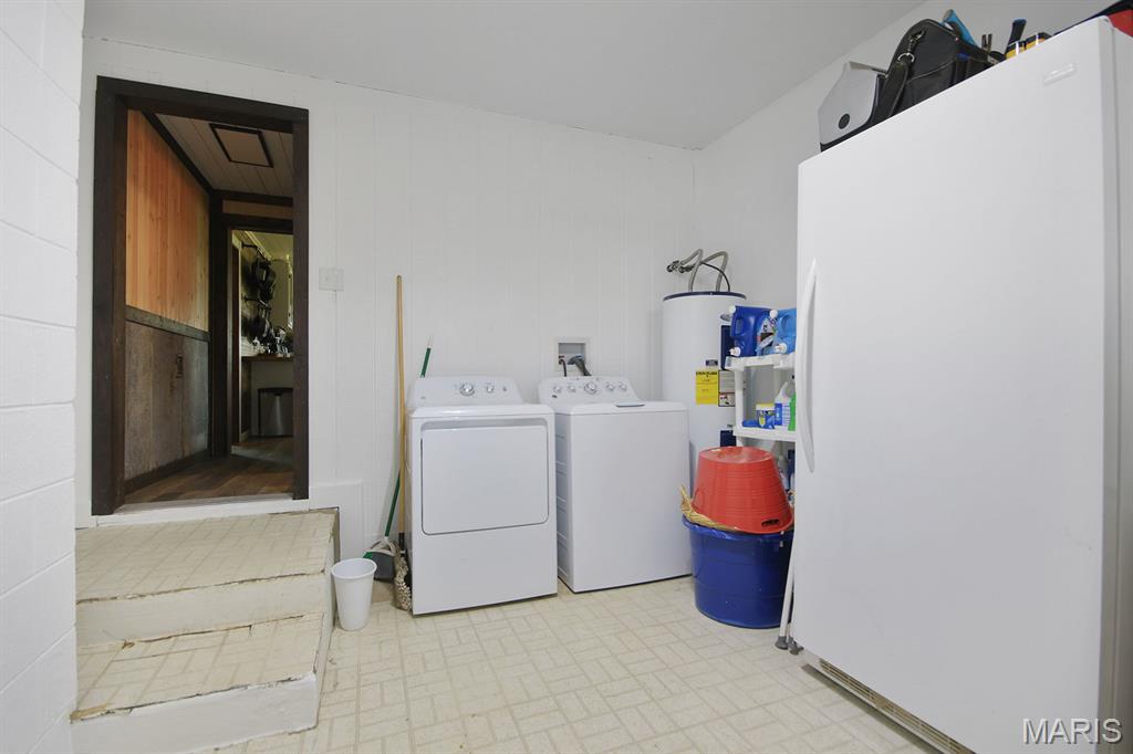 31337 Hudson Road Lebanon, MO 65536 - Photo 44 of 85