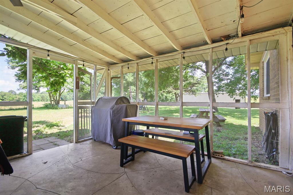 31337 Hudson Road Lebanon, MO 65536 - Photo 47 of 85