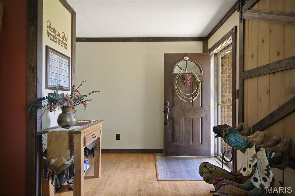 31337 Hudson Road Lebanon, MO 65536 - Photo 5 of 85