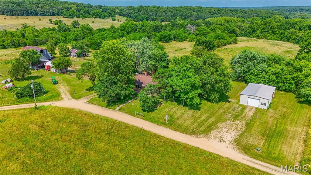 31337 Hudson Road Lebanon, MO 65536 - Photo 56 of 85