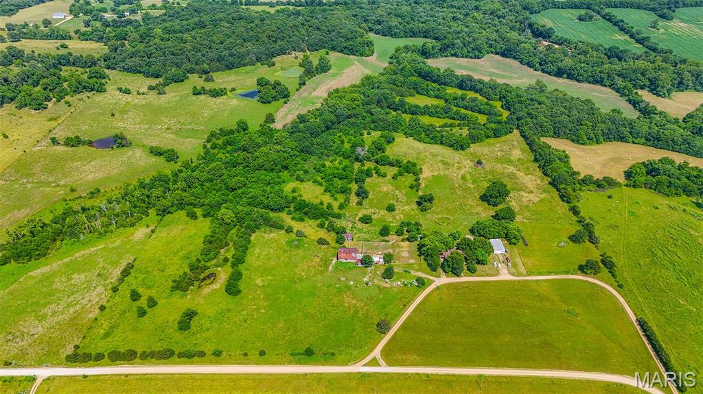 31337 Hudson Road Lebanon, MO 65536 - Photo 59 of 85