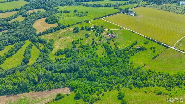 $489,999 | 31337 Hudson Road, Lebanon, MO 65536