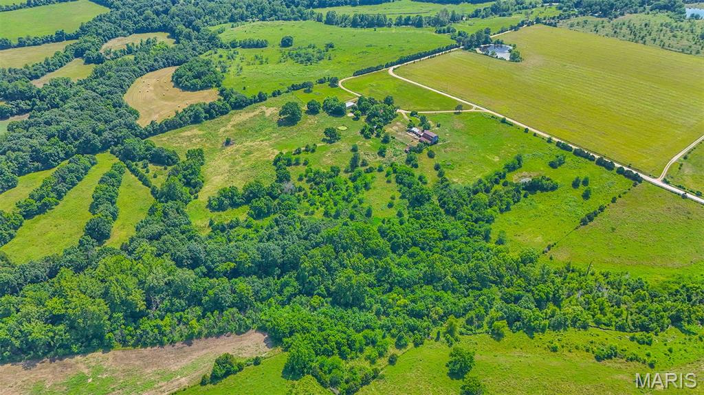 31337 Hudson Road Lebanon, MO 65536 - Photo 62 of 85