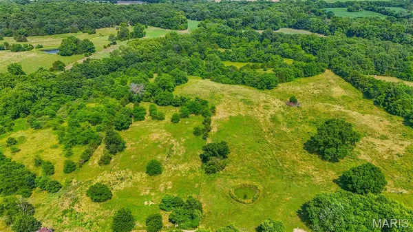 $489,999 | 31337 Hudson Road, Lebanon, MO 65536