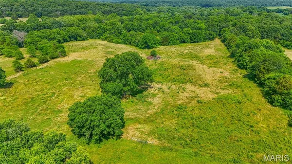 $489,999 | 31337 Hudson Road, Lebanon, MO 65536