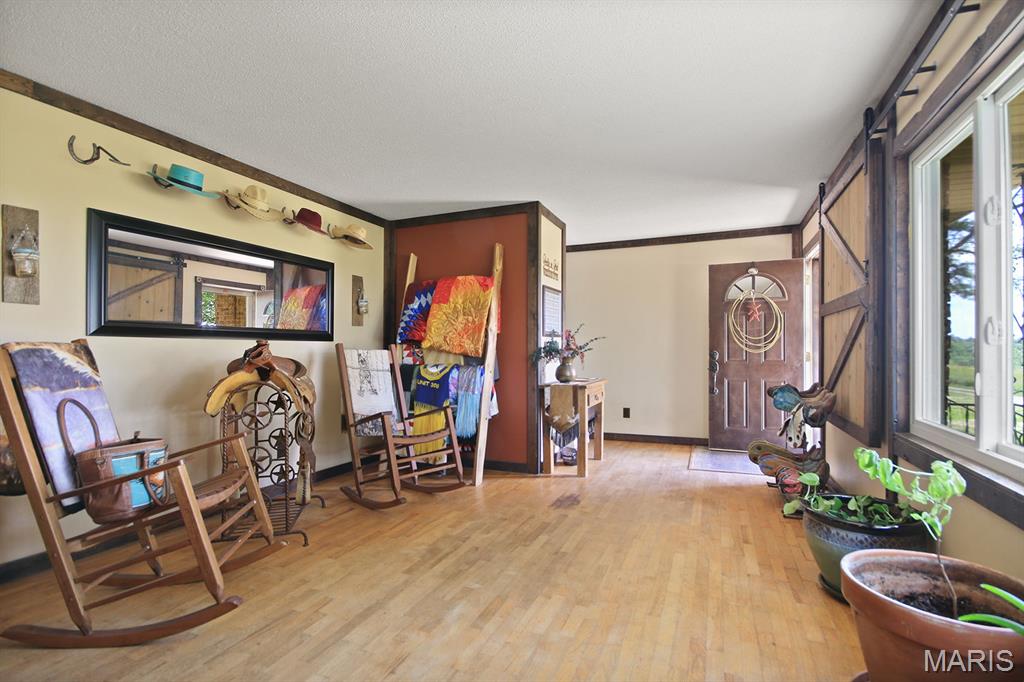 31337 Hudson Road Lebanon, MO 65536 - Photo 10 of 85