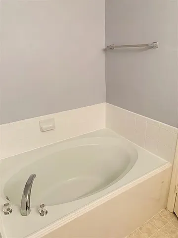 $2,000 | 8407 Resada Park Lane, Richmond, TX 77407