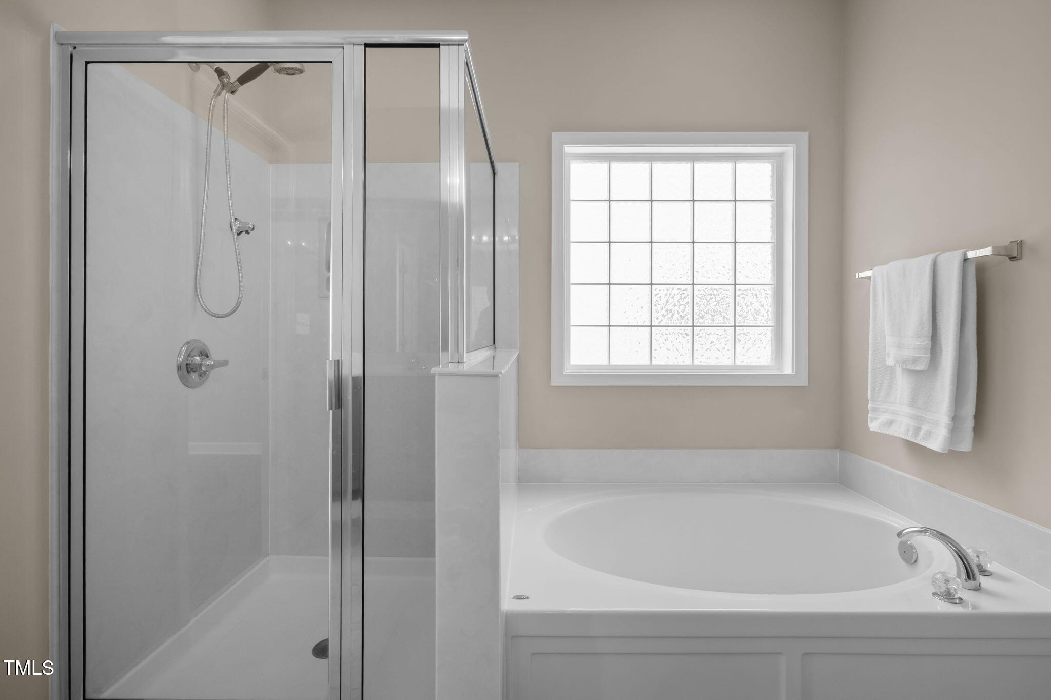 3716 Albritton Drive Durham, NC 27705 - Photo 23 of 39 Primary Bath