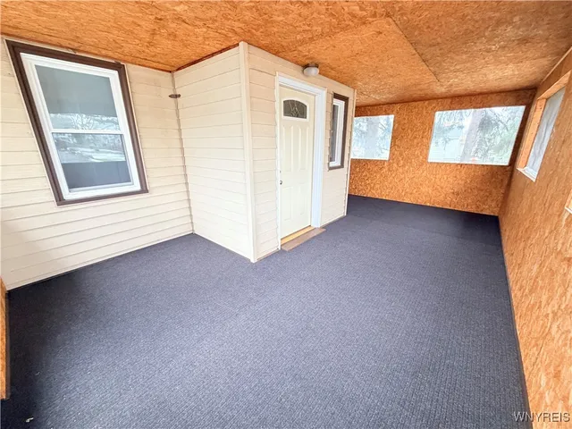 $210,000 | 3582 Harrison Avenue, Hamburg, NY 14219