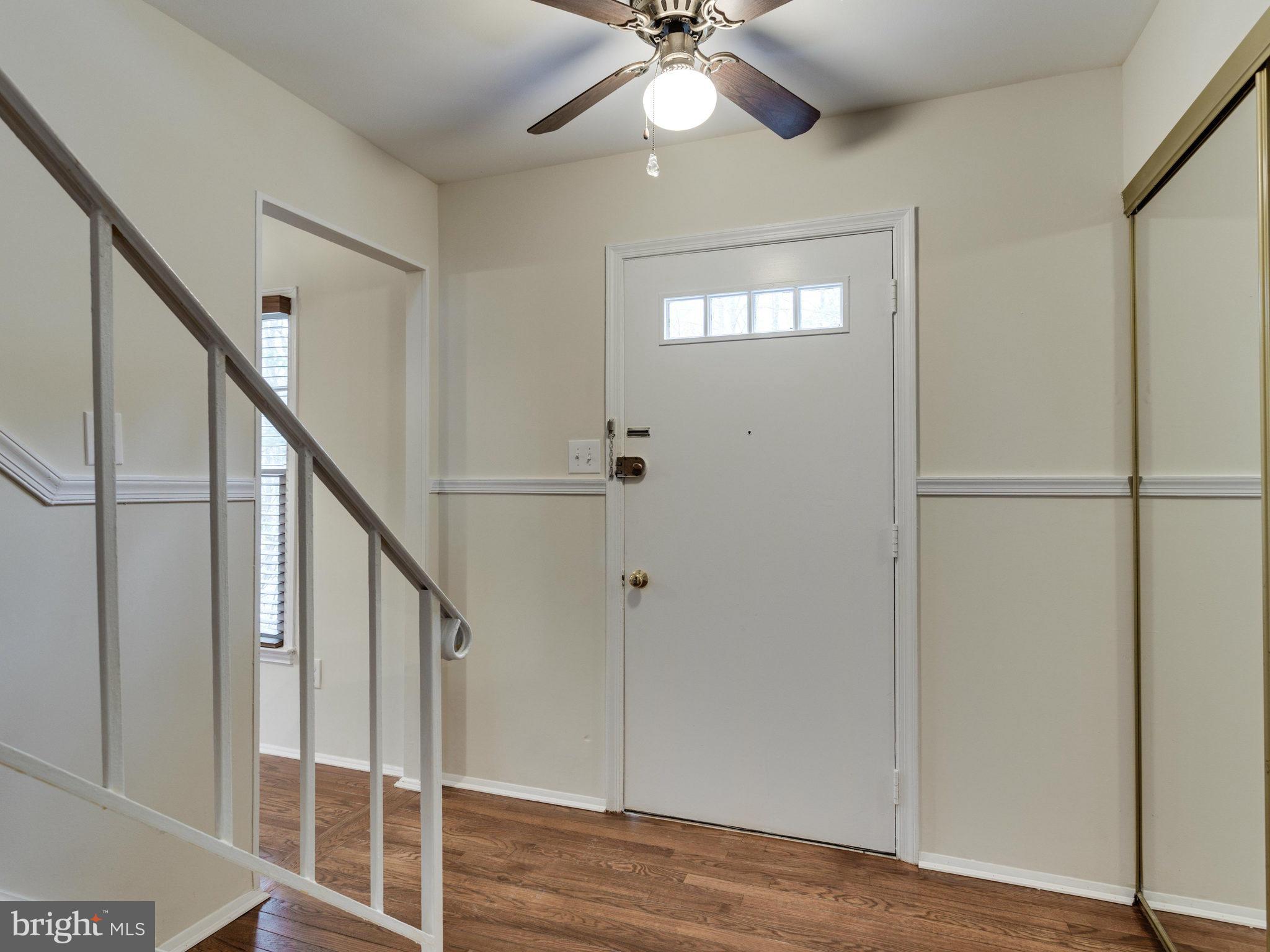 5457 Calvin Court Springfield, VA 22151 - Photo 2 of 30 Foyer